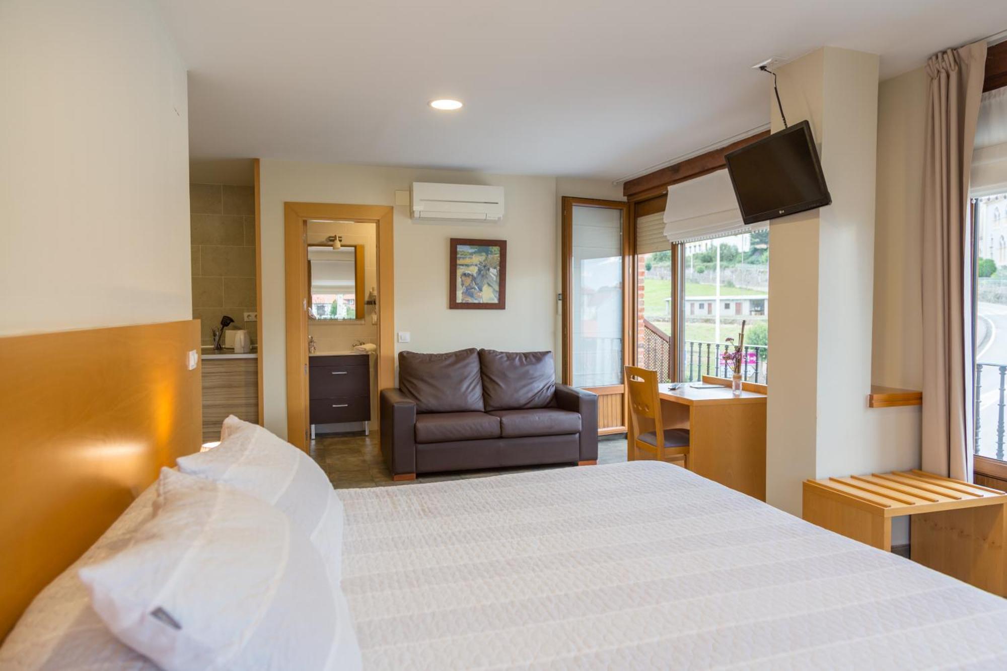 Apartamentos Playa De Кобресес Экстерьер фото