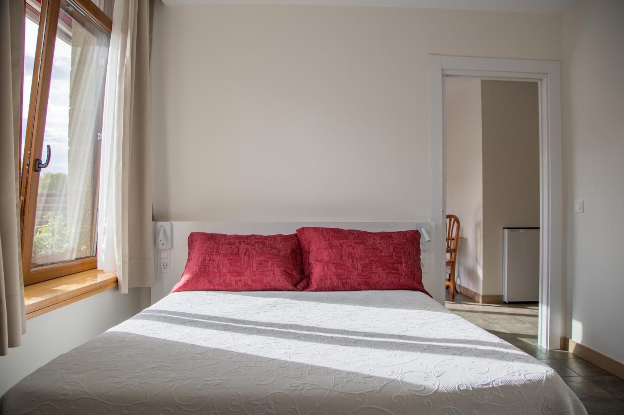 Apartamentos Playa De Кобресес Экстерьер фото